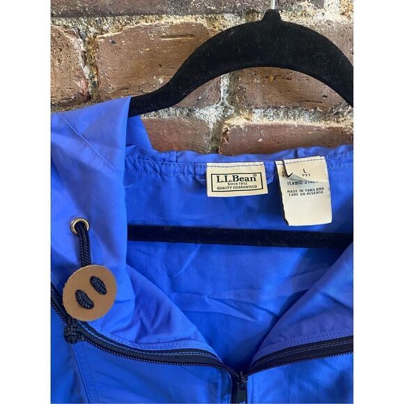 L.L. Bean Blue Pullover Half Zip Hooded Windbreaker Size Large Petite - Picture 2 of 7